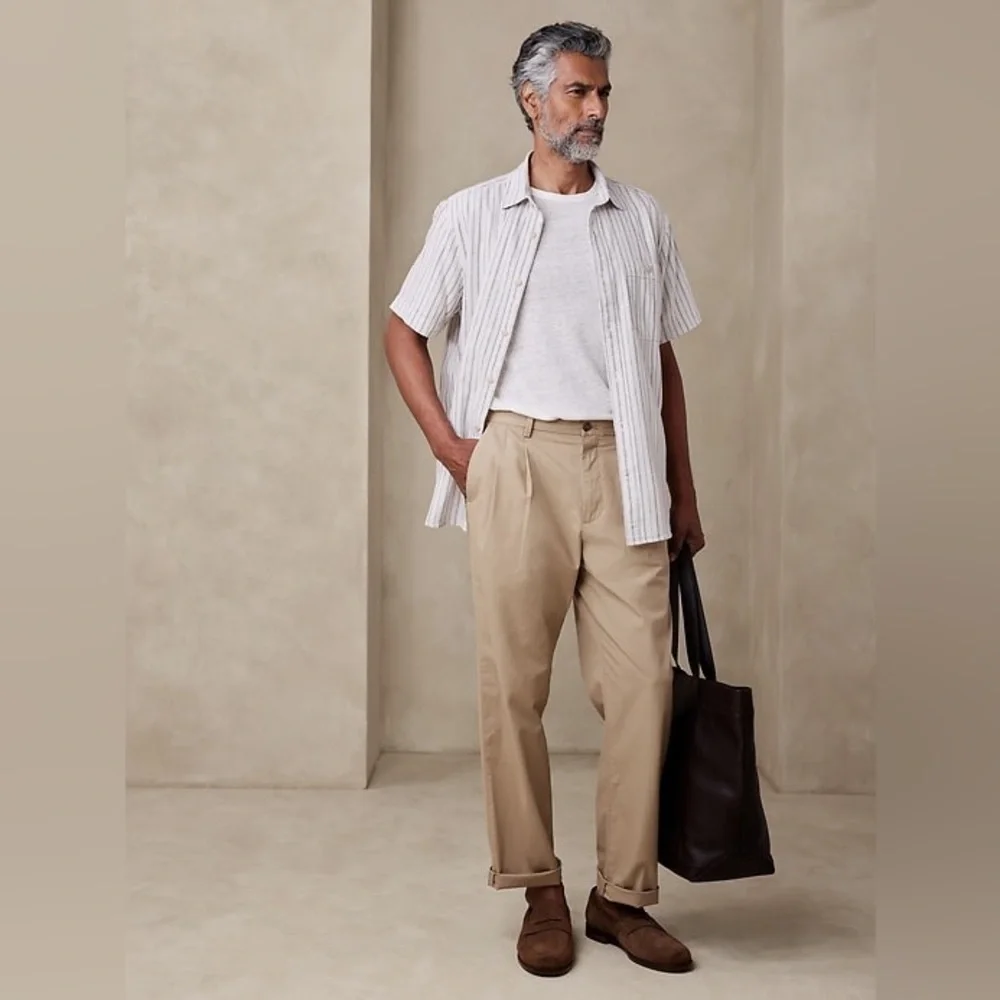 BANANA REPUBLIC COTTON-LINEN SHIRT‎ in Light Grounded Stripe